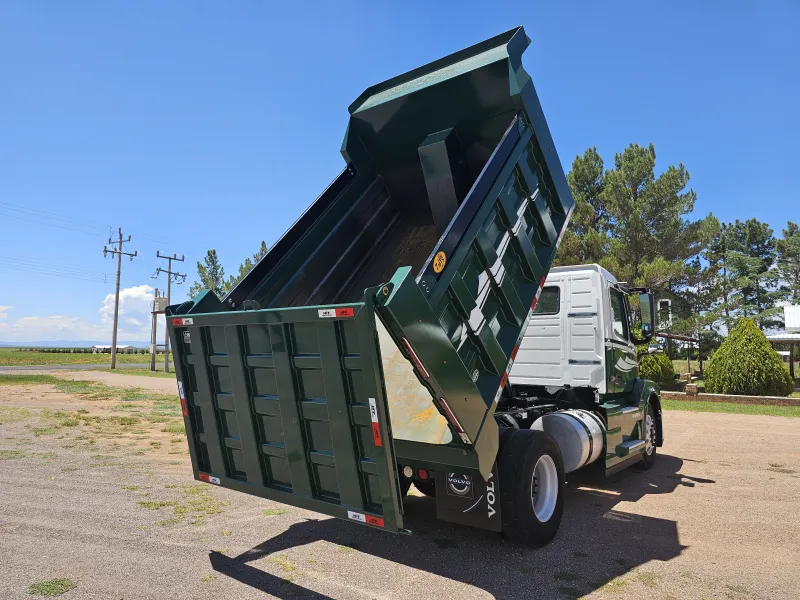 Volvo VNL 7m3 Acorazado Muelles 2016 - Motor Cummins - 784,340 millas - foto 11 - en venta Chihuahua