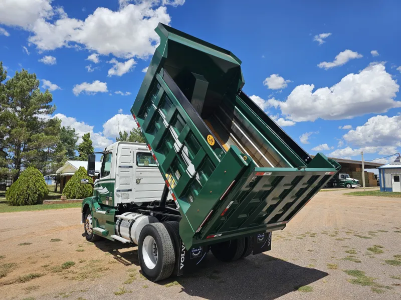 Volvo VNL 7m3 Acorazado Muelles 2013 - Motor Cummins - 640,309 millas - foto 10 - en venta Chihuahua