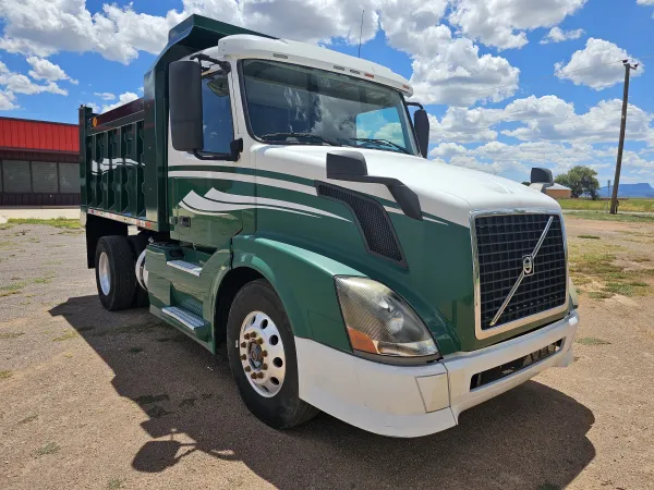 Volvo VNL 7m3 Acorazado Muelles 2013 en venta en Chihuahua, México