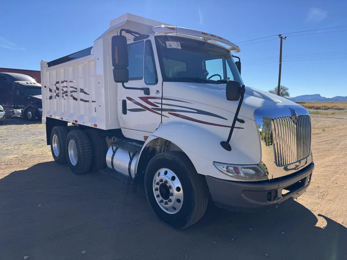 Internacional TranStar 8600 - Acorazado - 14 Metros 2006 - Motor Cummins - 613,966 millas - en venta Chihuahua