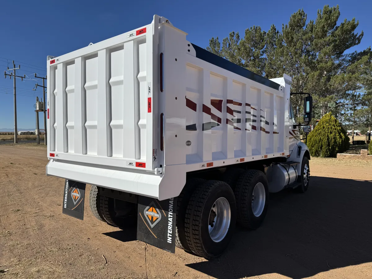 Internacional TranStar 8600 - Acorazado - 14 Metros 2006 - Motor Cummins - 613,966 millas - en venta Chihuahua