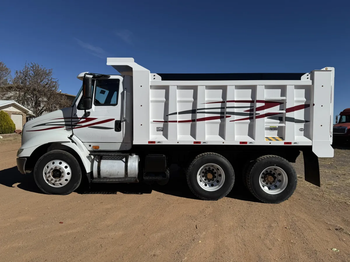 Internacional TranStar 8600 - Acorazado - 14 Metros 2006 - Motor Cummins - 613,966 millas - en venta Chihuahua