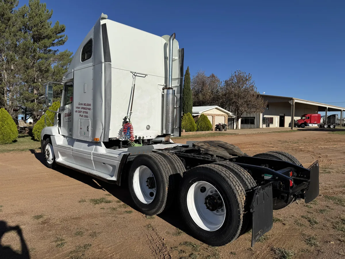 Freightliner Century Class 120 1997 - Motor Cummins - 1,051,795 millas - en venta Chihuahua
