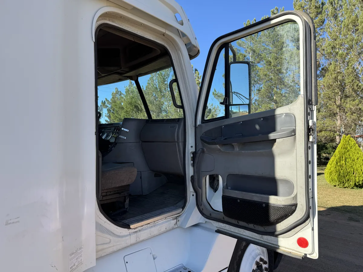 Freightliner Century Class 120 1997 - Motor Cummins - 1,051,795 millas - en venta Chihuahua