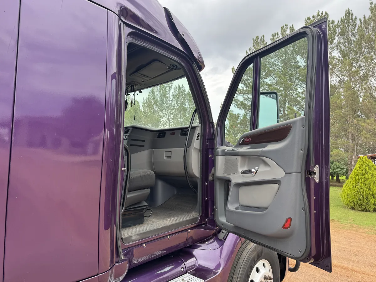Peterbilt 587 2014 - Motor Paccar - 810,266 millas - en venta Chihuahua