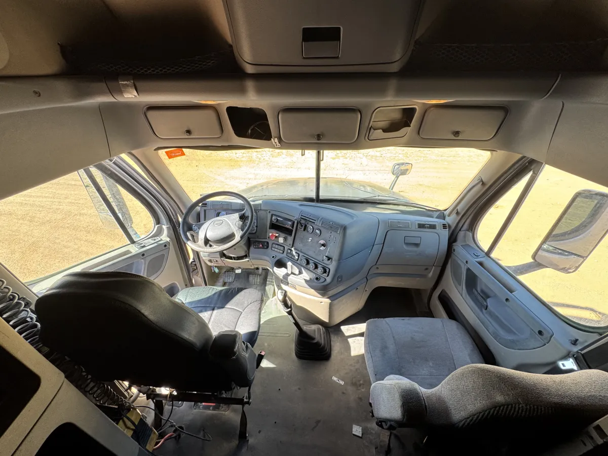 Freightliner Cascadia 2012 - Motor Cummins - 848,047 millas - en venta Chihuahua