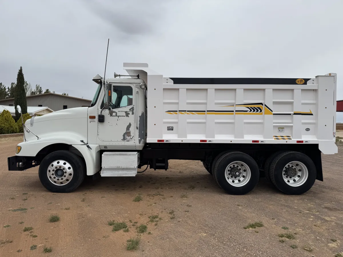 International 9400i 2002 - Motor Cummins - 853,738 millas - en venta Chihuahua