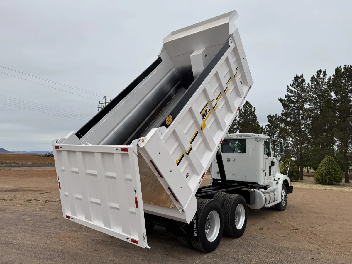 International 9400i 2002 - Motor Cummins - 853,738 millas - en venta Chihuahua