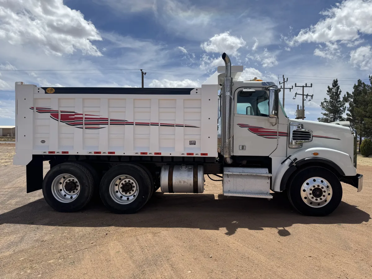 Freightliner 122SD Coronado 2016 - Motor Detroit - 387,513 millas - en venta Chihuahua