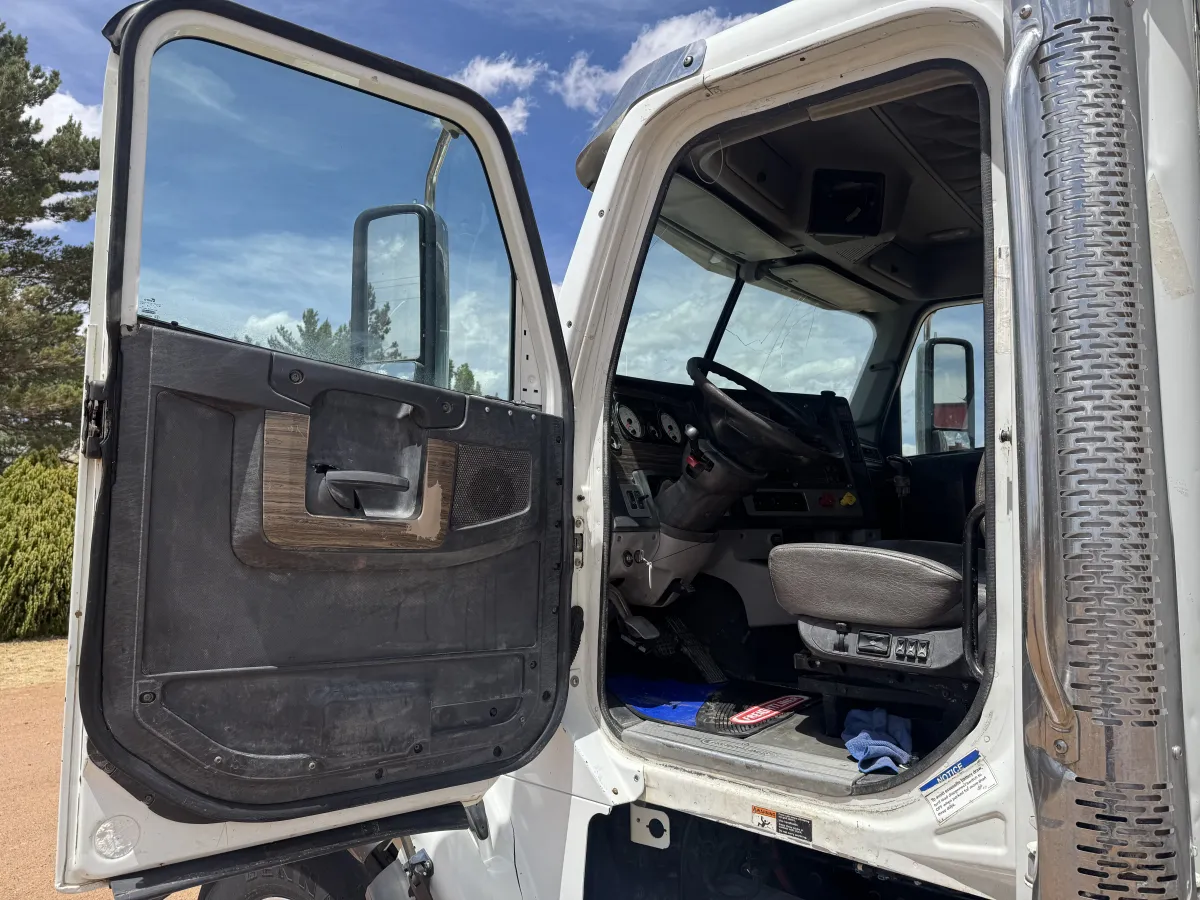 Freightliner 122SD Coronado 2016 - Motor Detroit - 387,513 millas - en venta Chihuahua