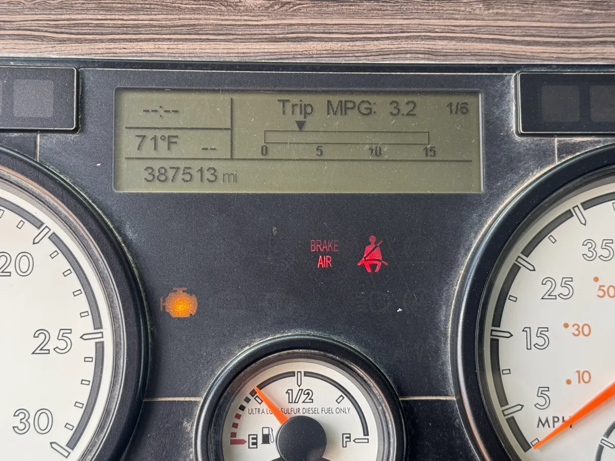 Freightliner 122SD Coronado 2016 - Motor Detroit - 387,513 millas - en venta Chihuahua