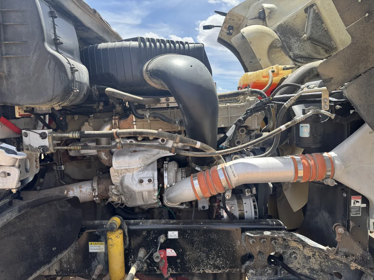 Freightliner 122SD Coronado 2016 - Motor Detroit - 387,513 millas - en venta Chihuahua