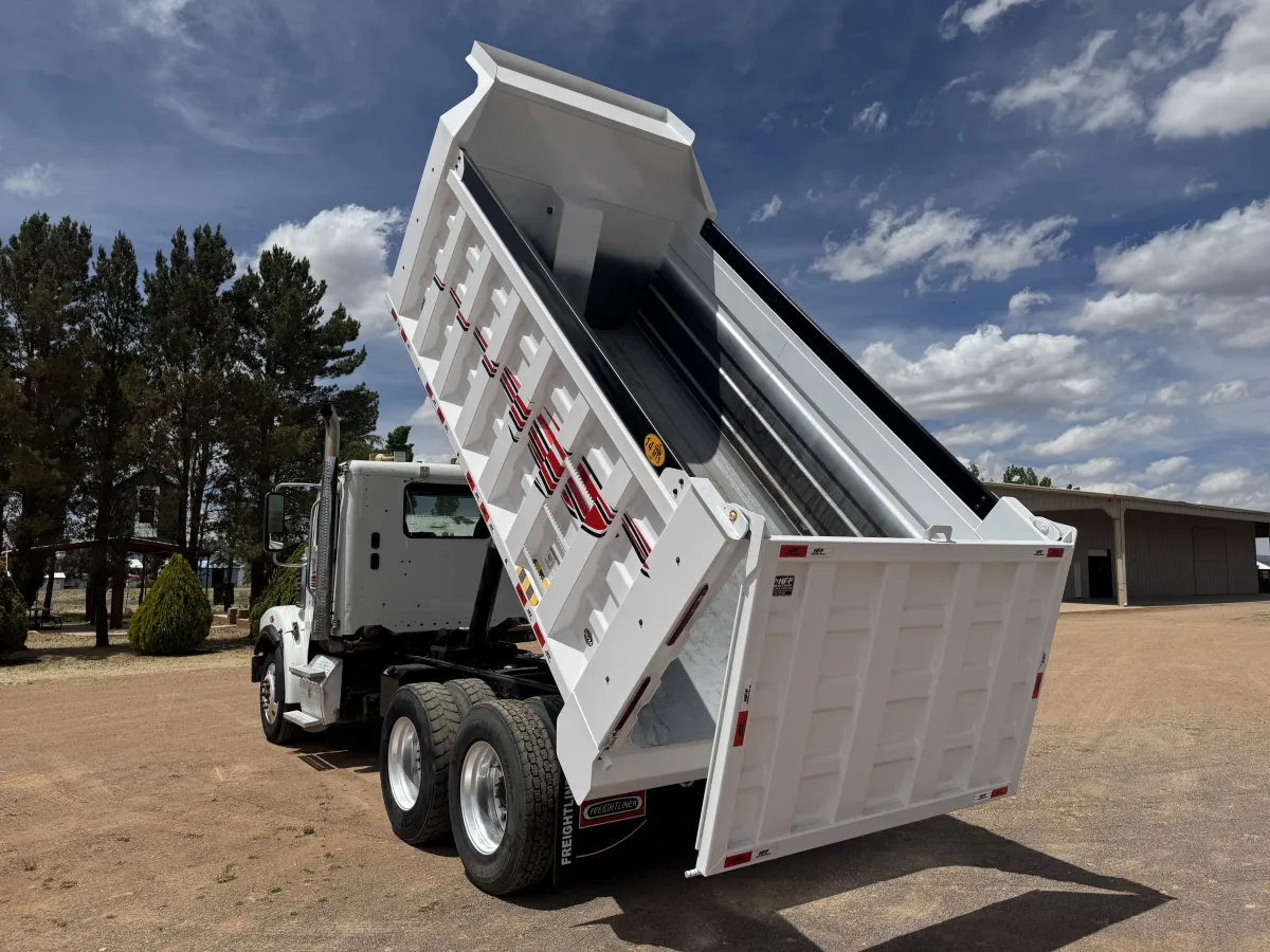 Freightliner 122SD Coronado 2016 - Motor Detroit - 387,513 millas - en venta Chihuahua