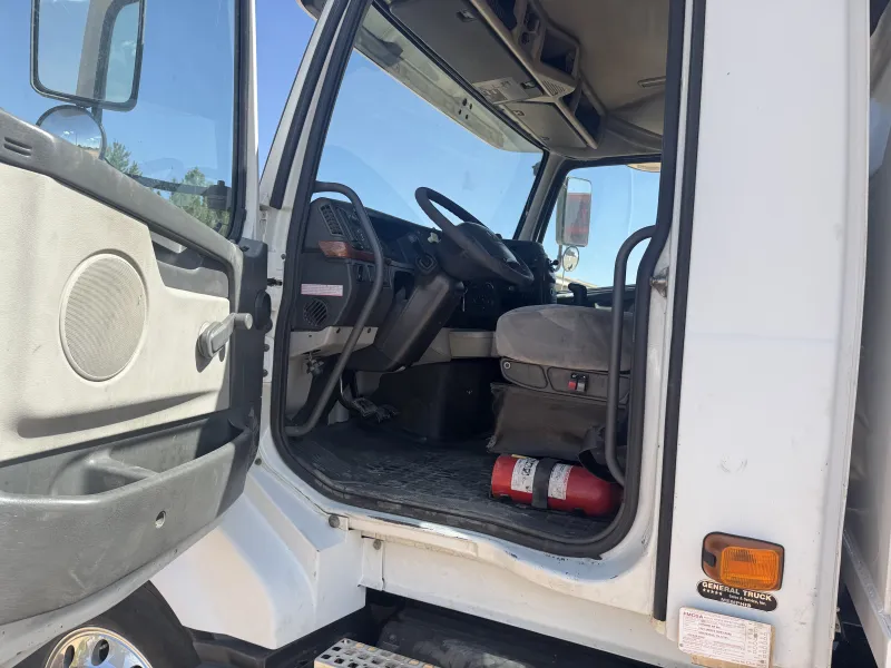Volvo 14m3 Acorazado 2006 - Motor Volvo - 1,605,563 millas - foto 13 - en venta Chihuahua
